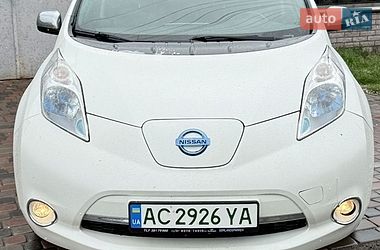 Хэтчбек Nissan Leaf 2013 в Луцке
