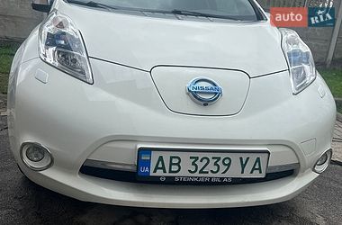 Хетчбек Nissan Leaf 2013 в Вінниці