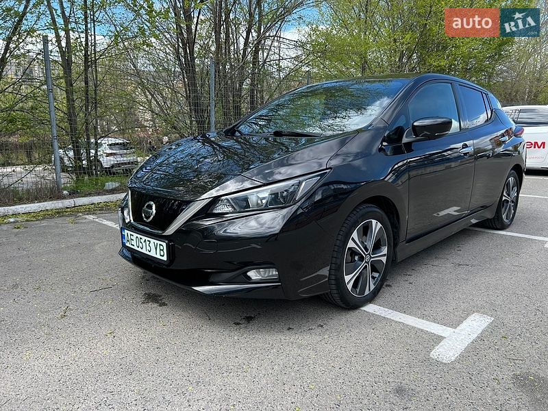 Nissan Leaf 2021