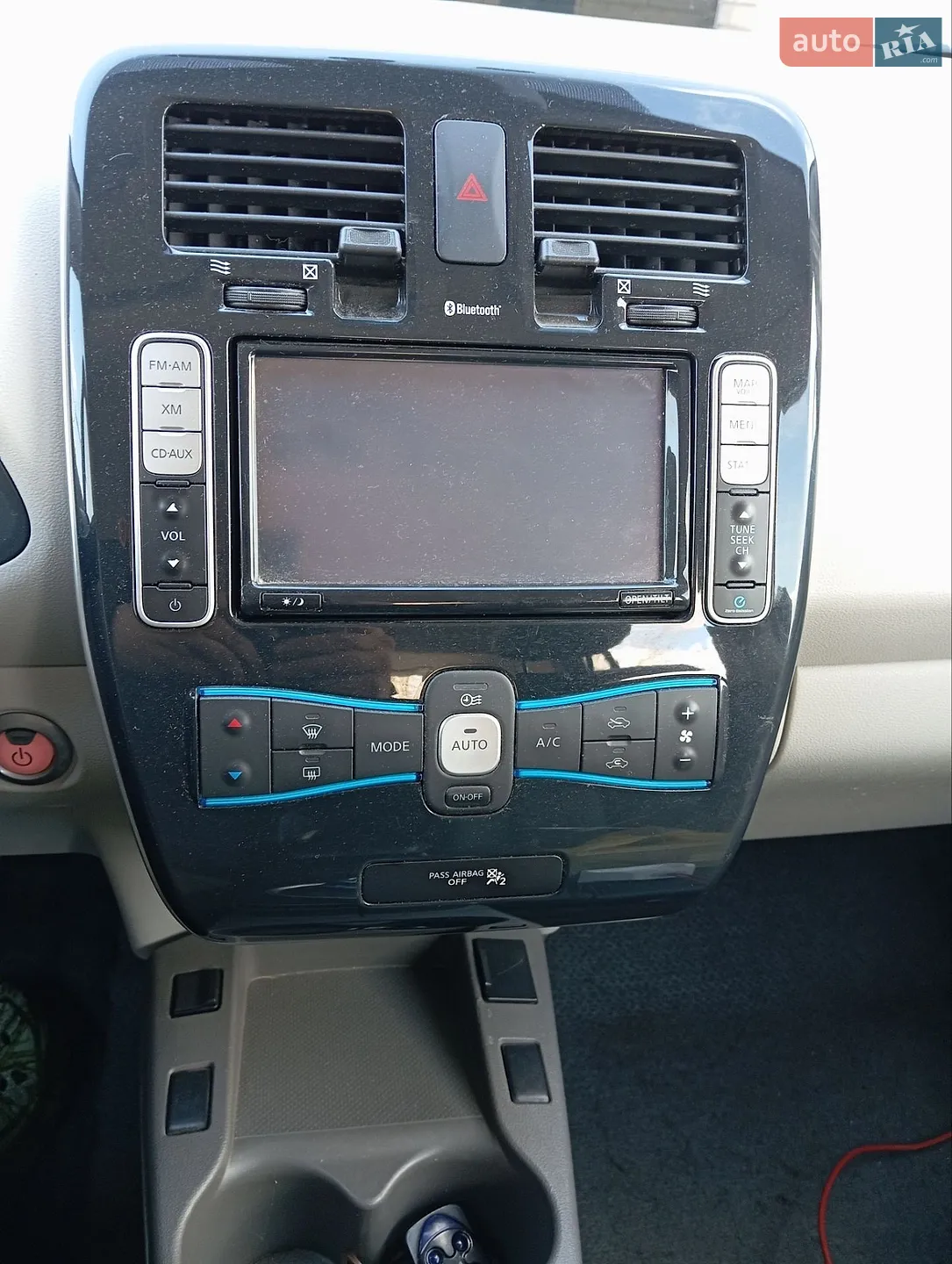 2011 Nissan Leaf - мініатюра 13