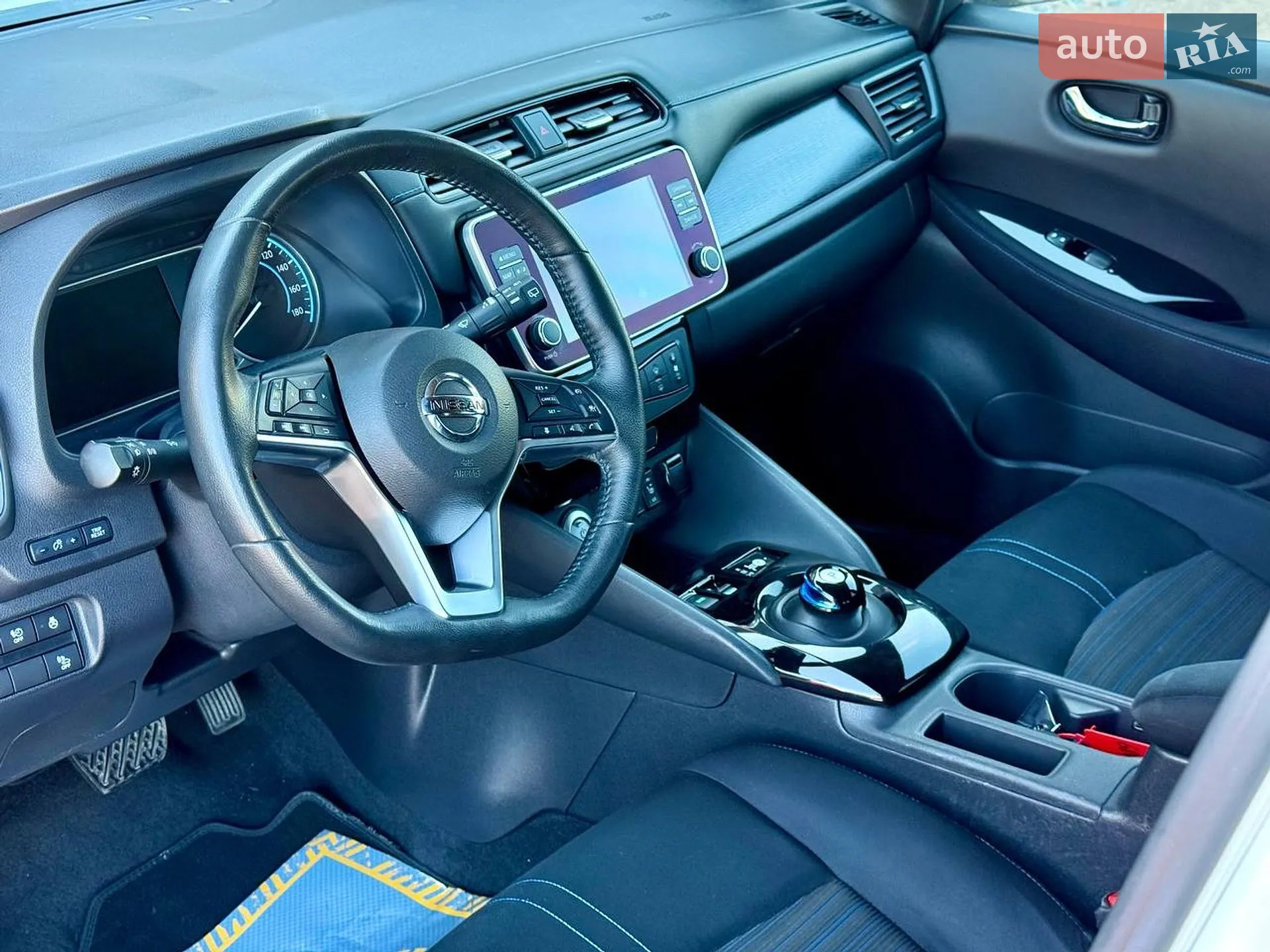 2020 Nissan Leaf - мініатюра 37