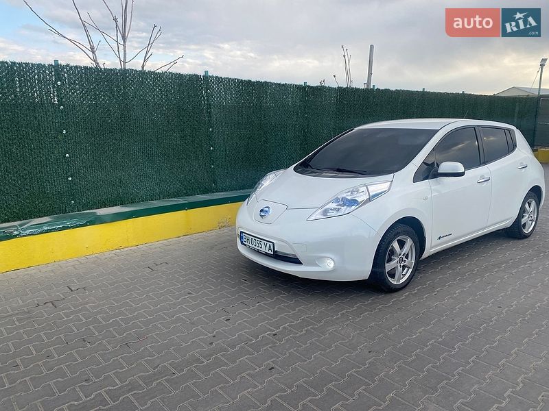 Nissan Leaf 2014