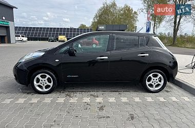 Хэтчбек Nissan Leaf 2014 в Владимире