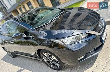 Хетчбек Nissan Leaf 2018 в Кропивницькому