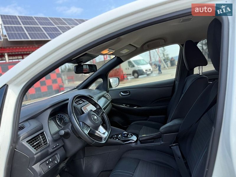 Хэтчбек Nissan Leaf 2019 в Ивано-Франковске