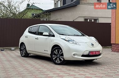 Хэтчбек Nissan Leaf 2016 в Ровно