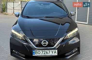 Хэтчбек Nissan Leaf 2018 в Луцке