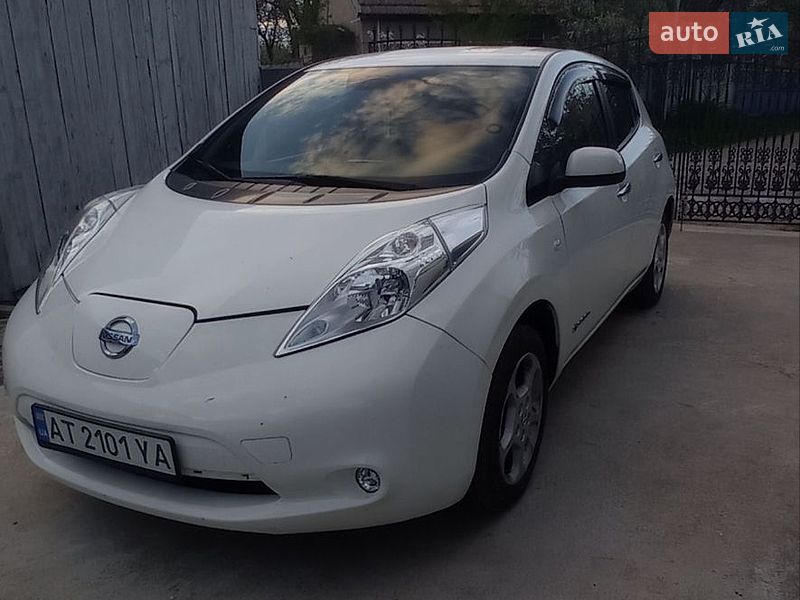 Хетчбек Nissan Leaf 2017 в Надвірній