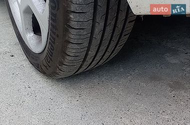 Хетчбек Nissan Leaf 2017 в Надвірній