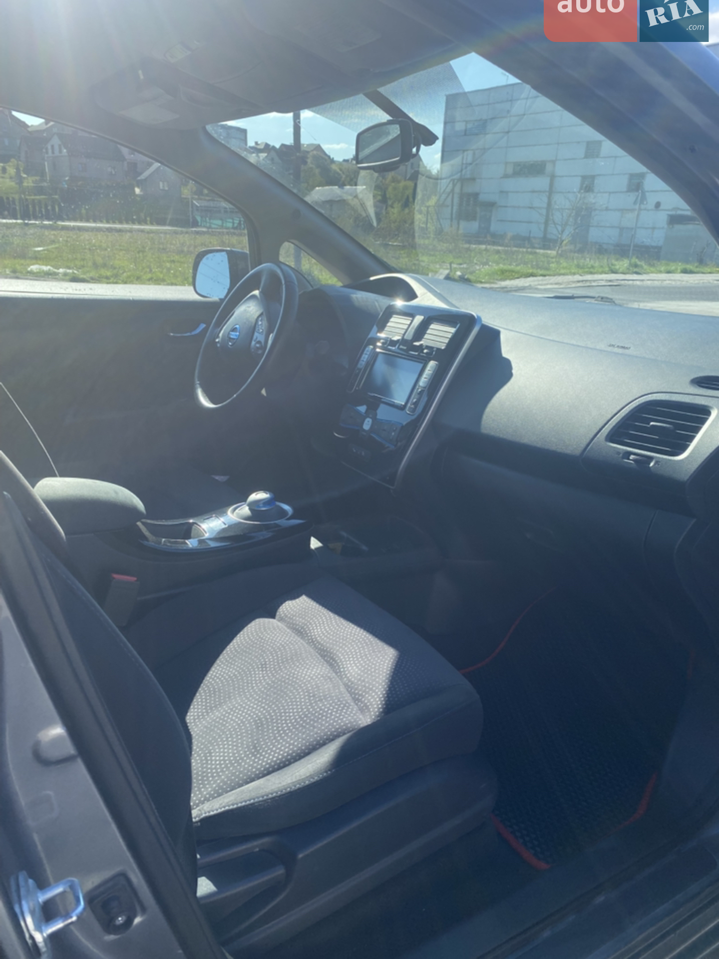 2015 Nissan Leaf - мініатюра 2