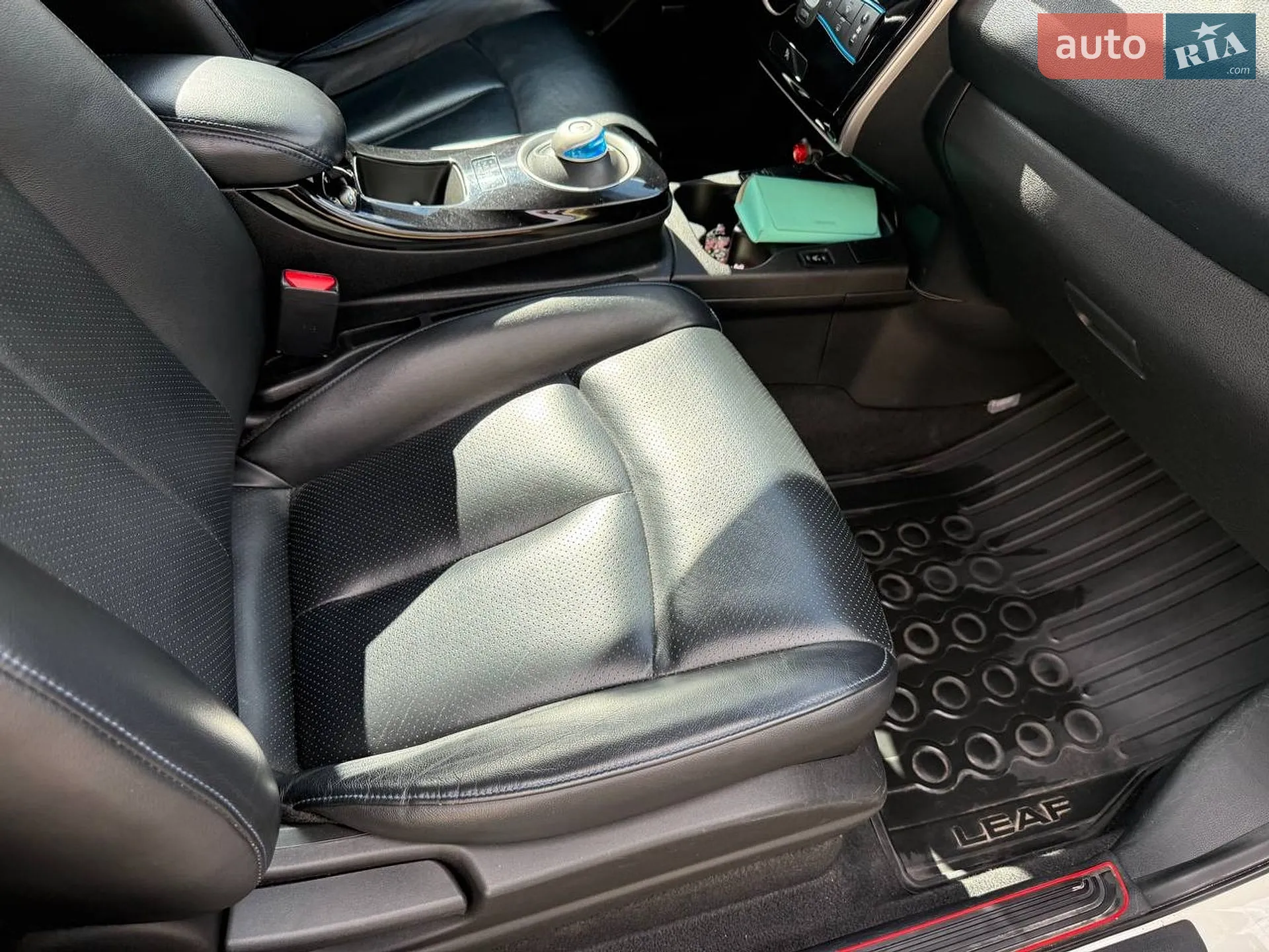 2017 Nissan Leaf - мініатюра 10
