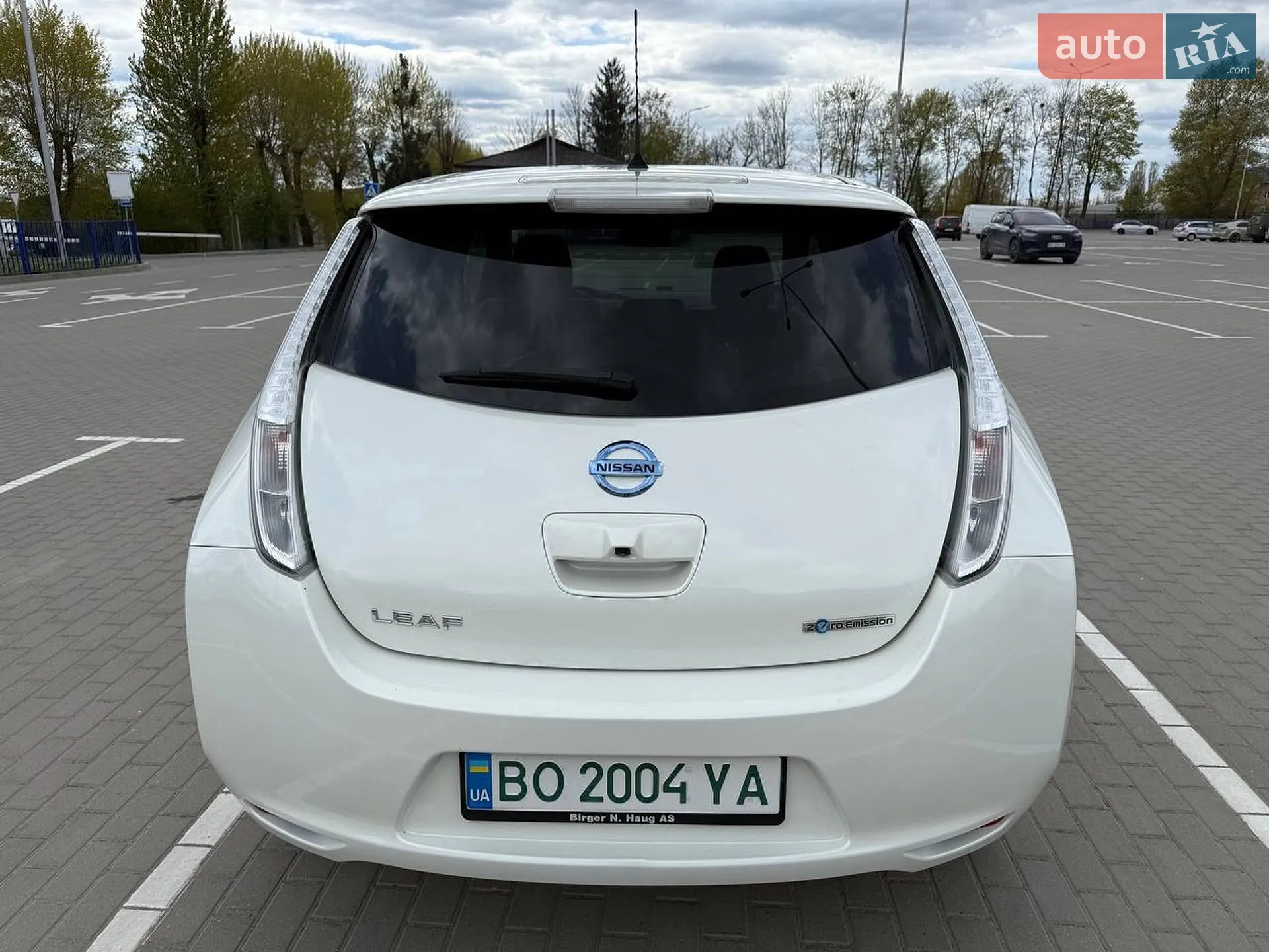 2017 Nissan Leaf - мініатюра 19