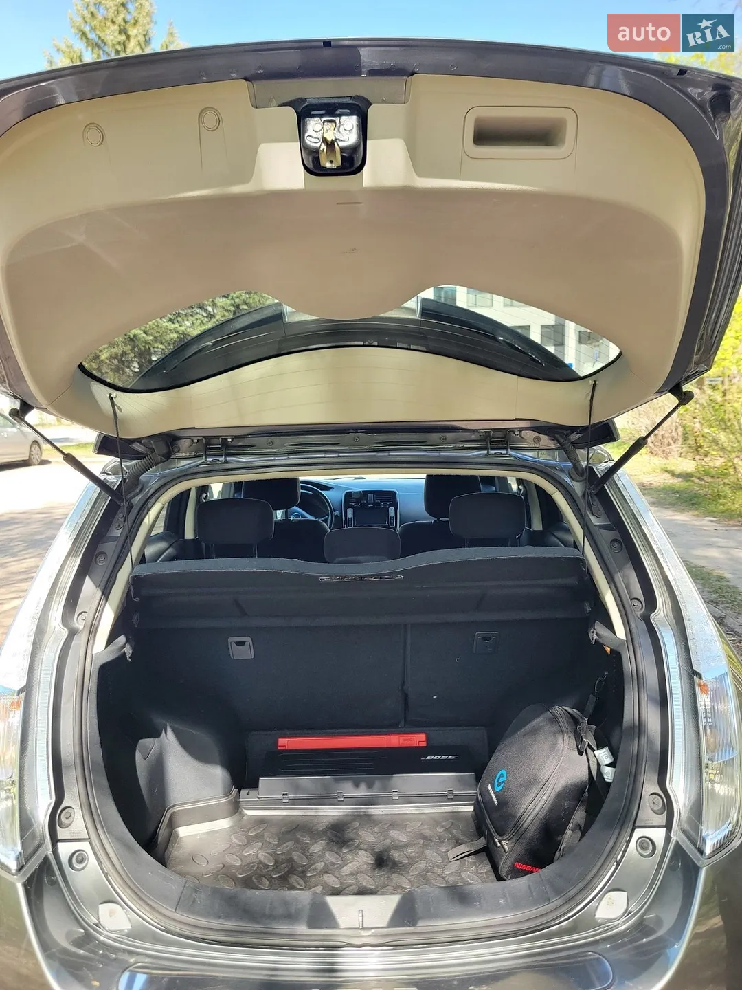 2017 Nissan Leaf - мініатюра 15