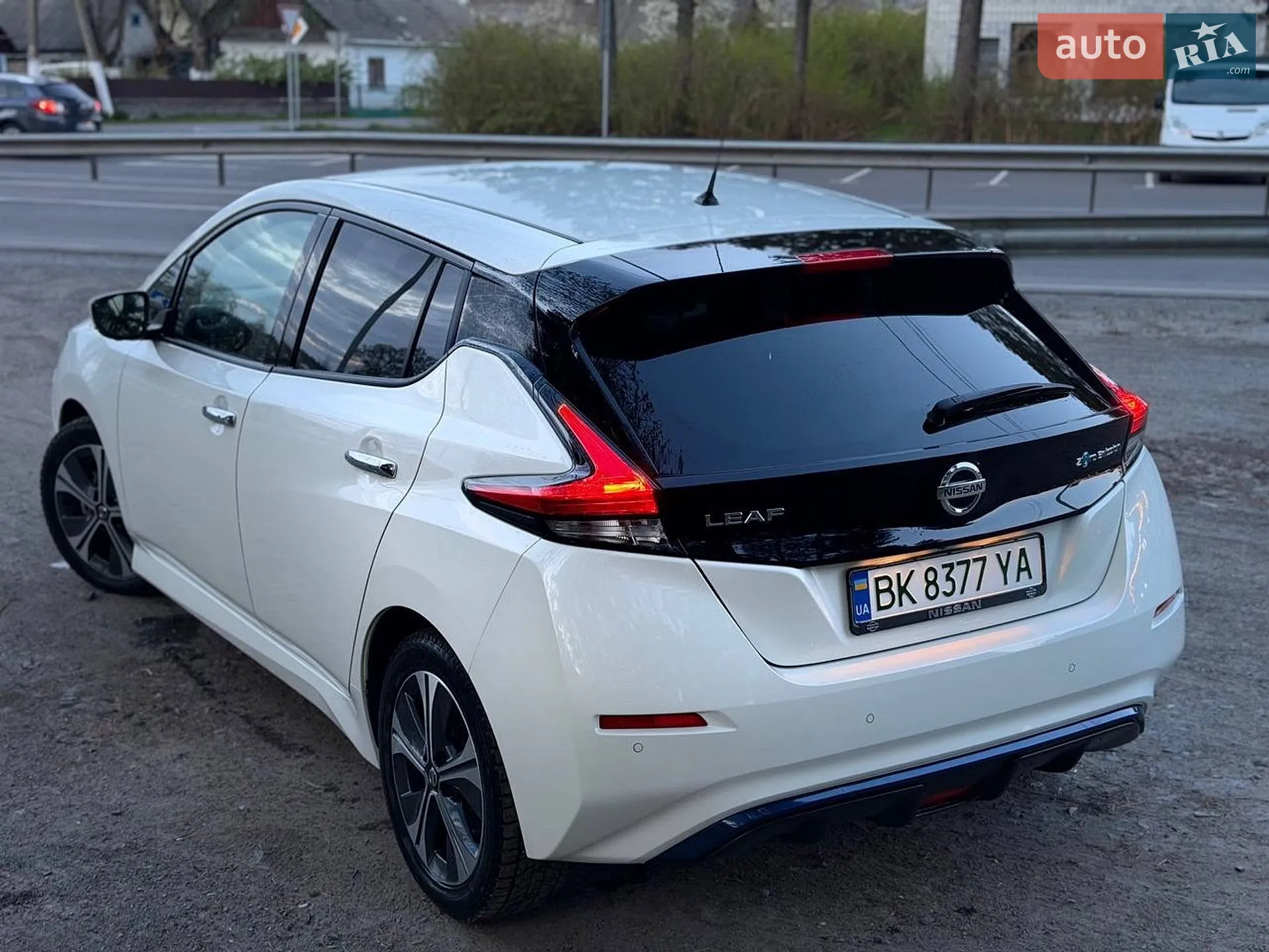2020 Nissan Leaf - мініатюра 8