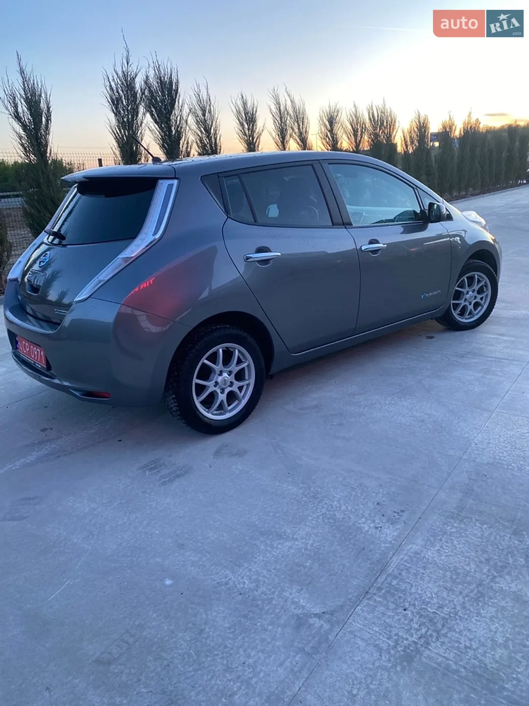 2015 Nissan Leaf - мініатюра 6