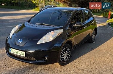 Хэтчбек Nissan Leaf 2014 в Днепре