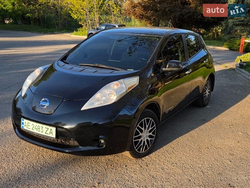 Nissan Leaf 2014