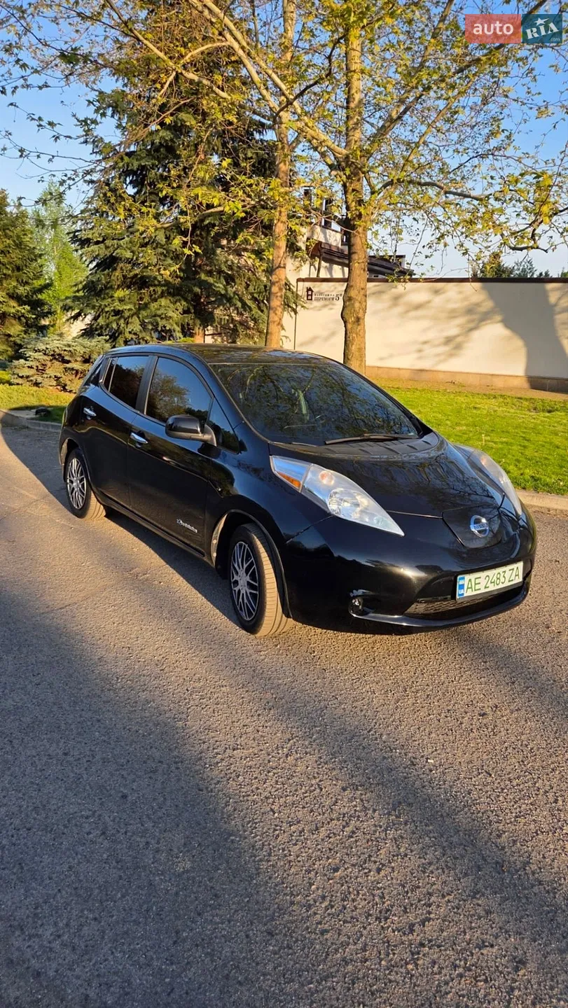 2014 Nissan Leaf - мініатюра 2