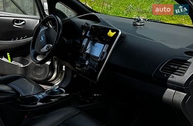 Хетчбек Nissan Leaf 2014 в Полтаві