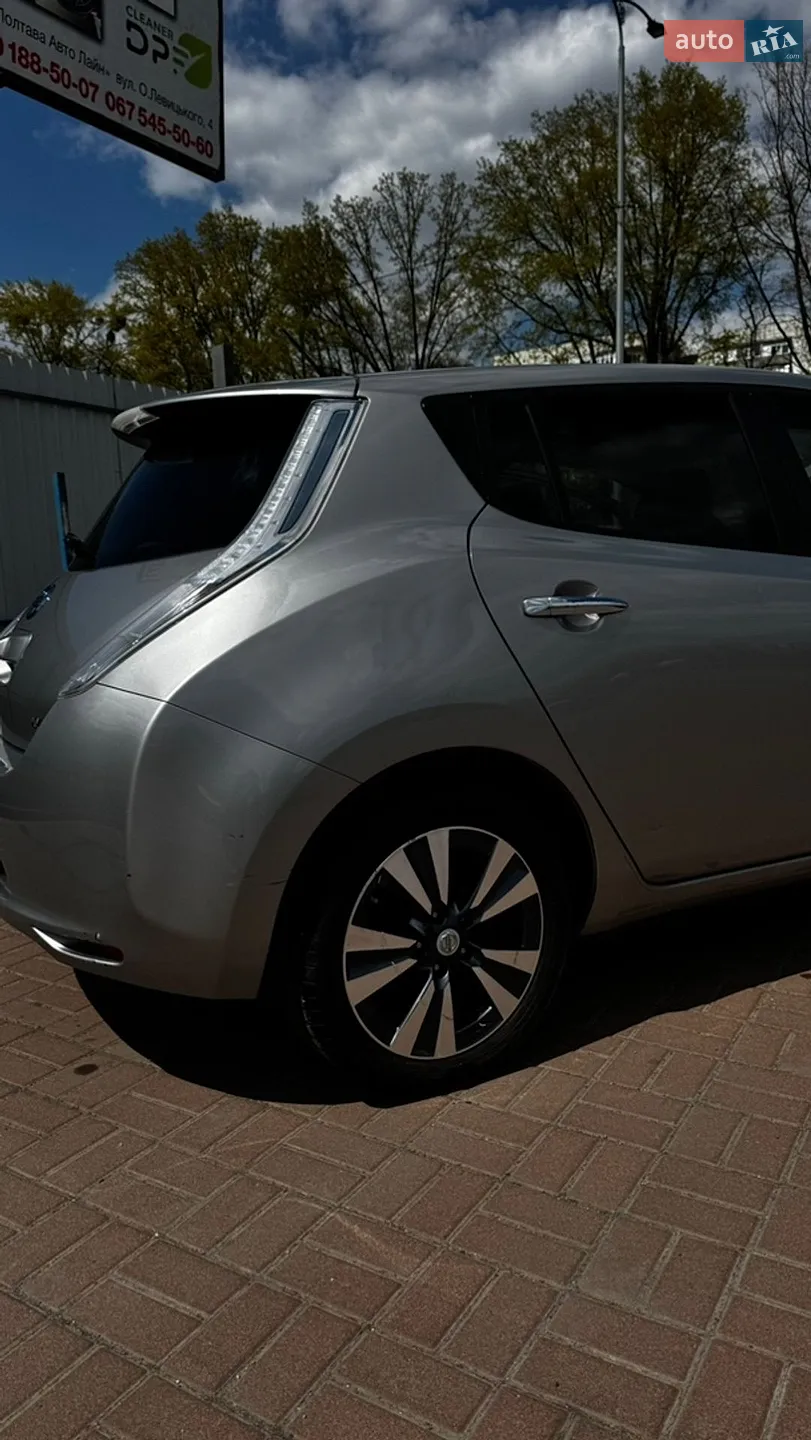 2014 Nissan Leaf - мініатюра 21