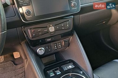 Хетчбек Nissan Leaf 2019 в Запоріжжі