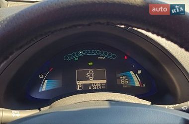 Хэтчбек Nissan Leaf 2017 в Киеве