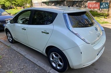 Хэтчбек Nissan Leaf 2012 в Львове