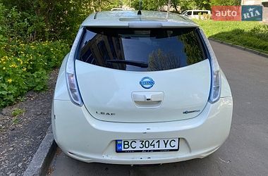 Хэтчбек Nissan Leaf 2012 в Львове