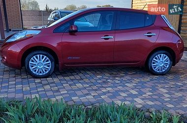 Хэтчбек Nissan Leaf 2014 в Киеве