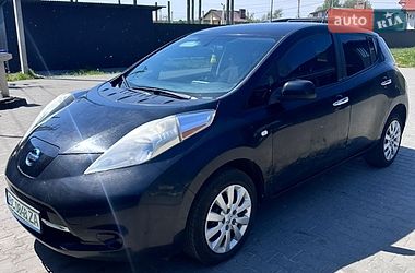 Хэтчбек Nissan Leaf 2014 в Львове