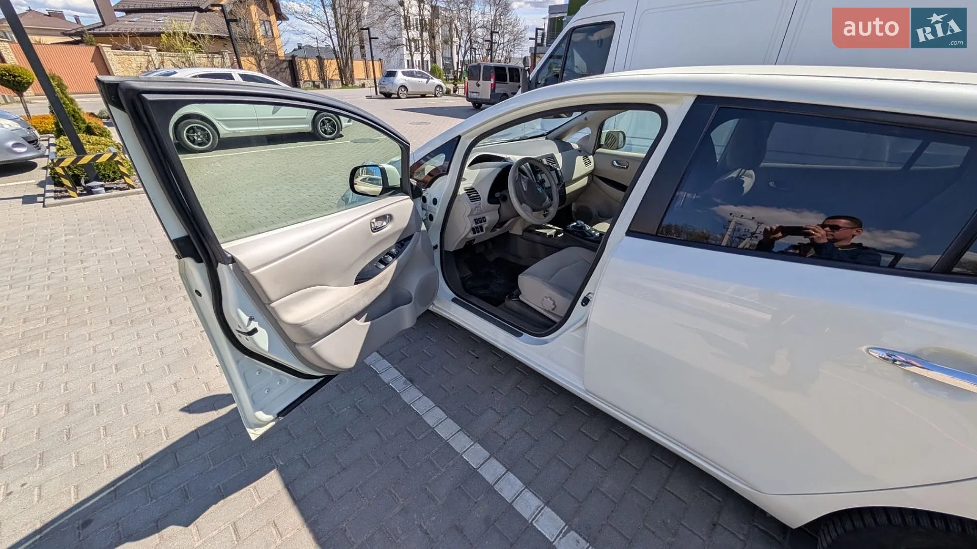 2012 Nissan Leaf - мініатюра 4