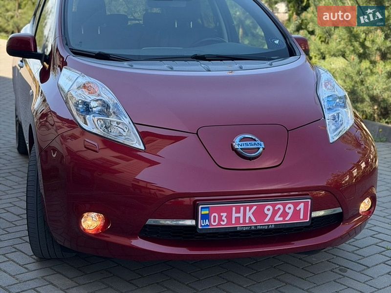 Хэтчбек Nissan Leaf 2017 в Золочеве