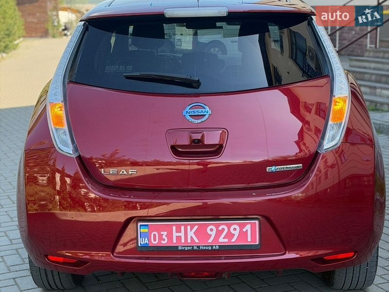 Хэтчбек Nissan Leaf 2017 в Золочеве