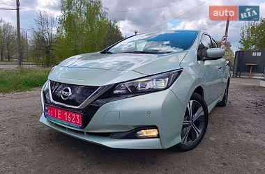 Хетчбек Nissan Leaf 2018 в Луцьку