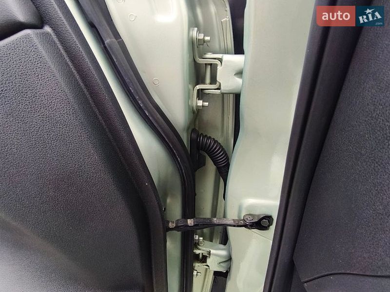 Хетчбек Nissan Leaf 2018 в Луцьку