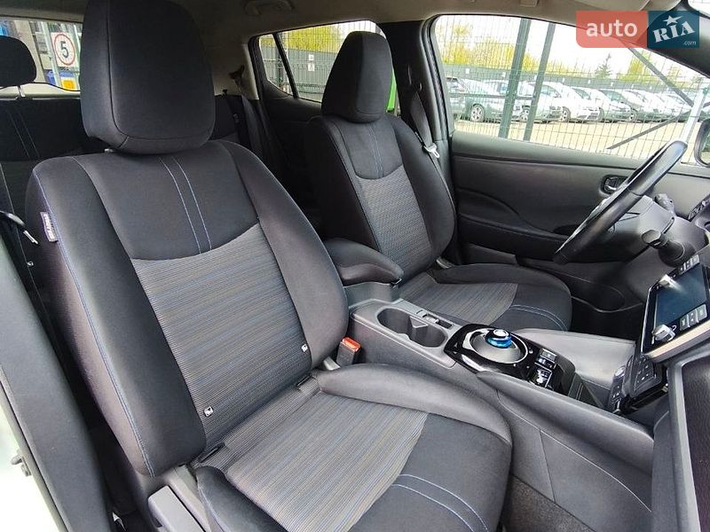 Хетчбек Nissan Leaf 2018 в Луцьку