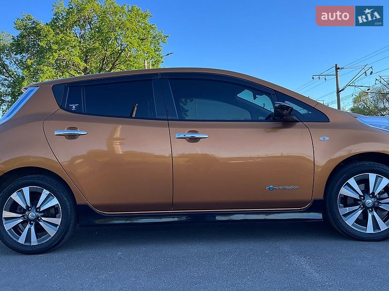 Хэтчбек Nissan Leaf 2016 в Одессе фото 21 Хэтчбек Nissan Leaf 2016 в Одессе