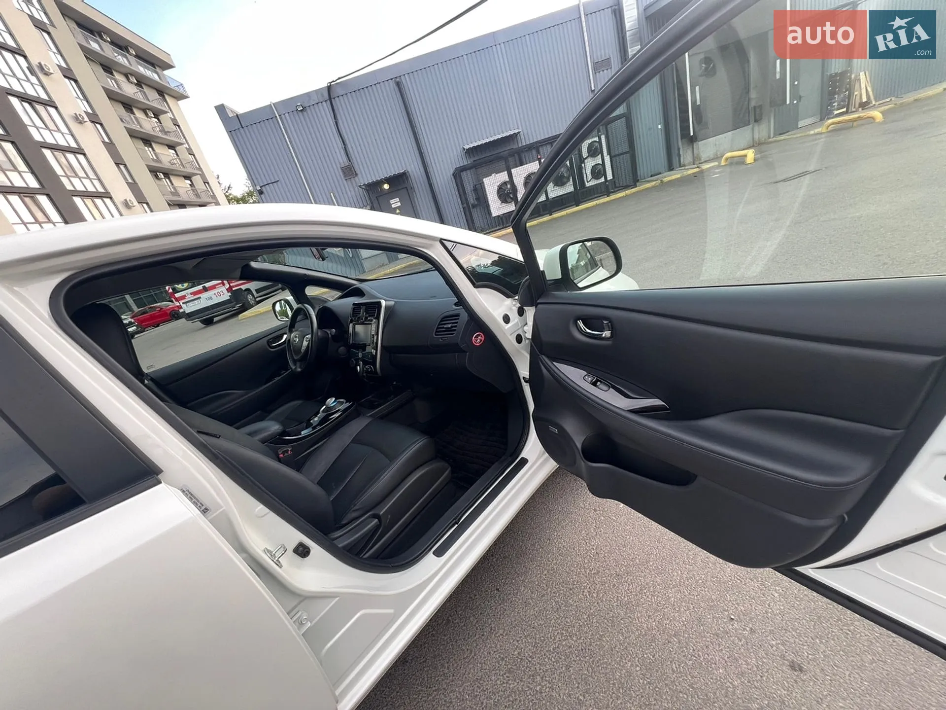 2014 Nissan Leaf - мініатюра 30