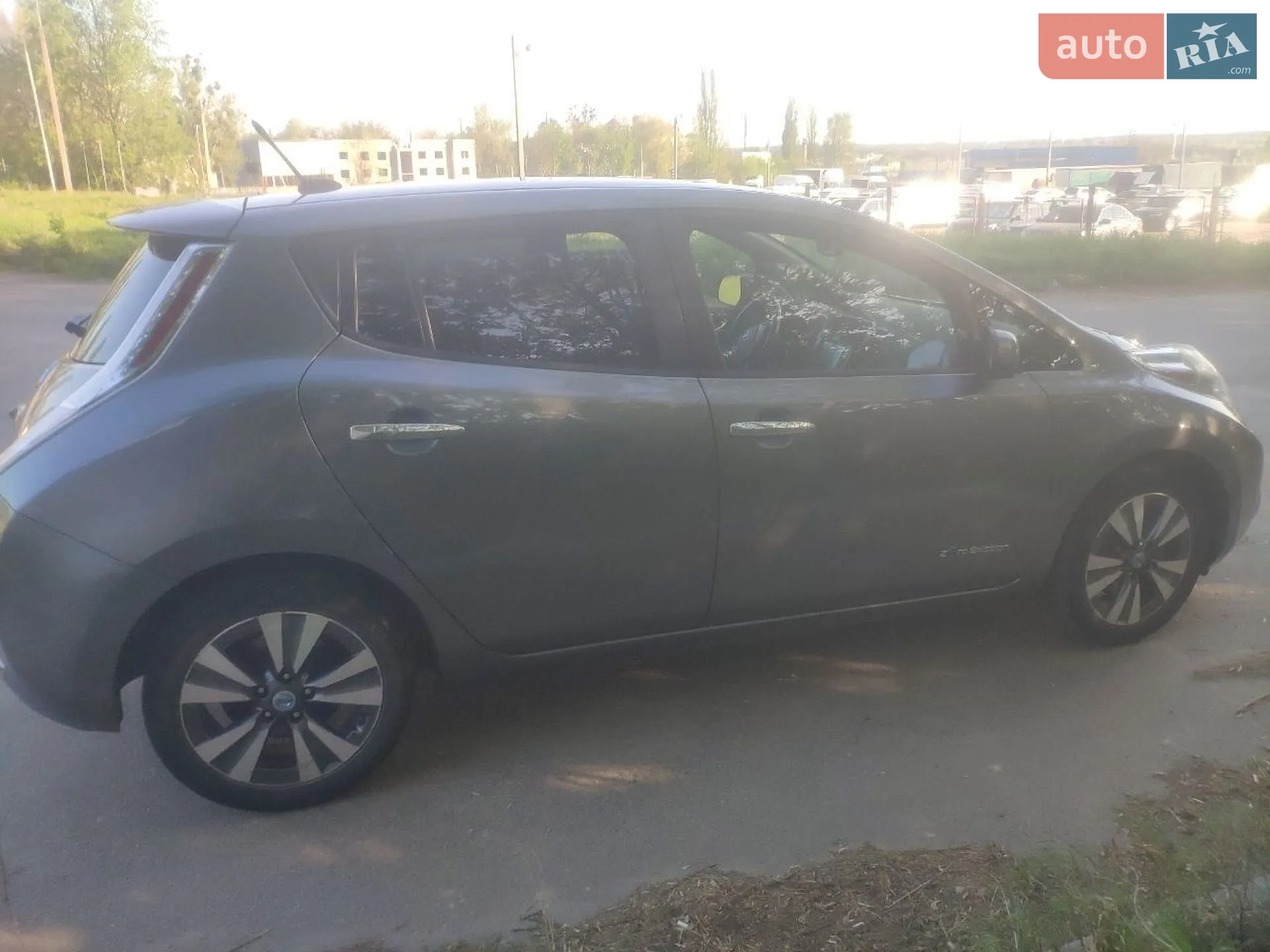 2014 Nissan Leaf - мініатюра 3