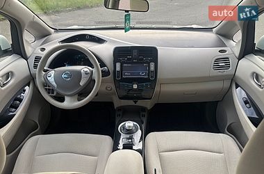 Хэтчбек Nissan Leaf 2012 в Южноукраинске