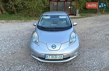Хэтчбек Nissan Leaf 2012 в Ивано-Франковске