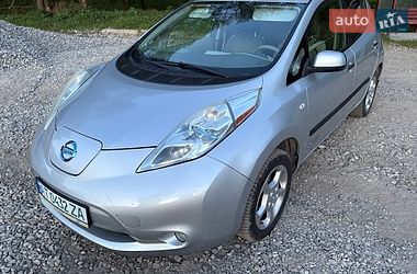 Хэтчбек Nissan Leaf 2012 в Ивано-Франковске