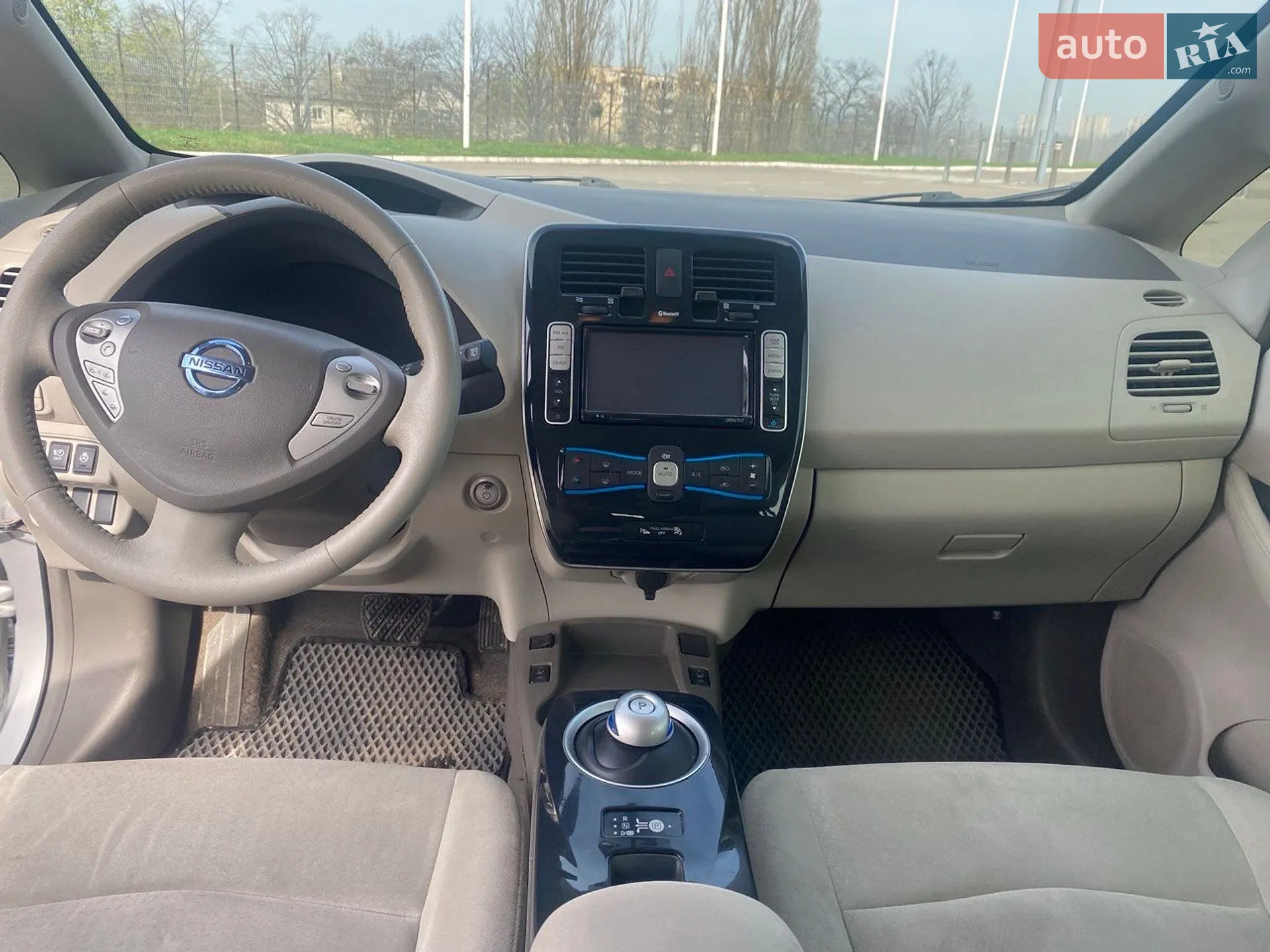 2012 Nissan Leaf - мініатюра 11