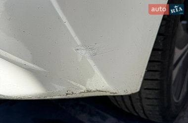 Хэтчбек Nissan Leaf 2019 в Львове