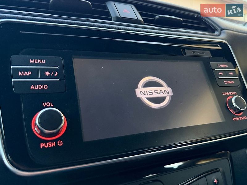 Хэтчбек Nissan Leaf 2019 в Львове