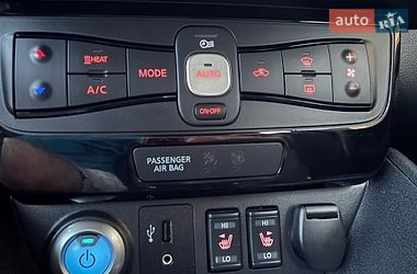 Хэтчбек Nissan Leaf 2019 в Львове