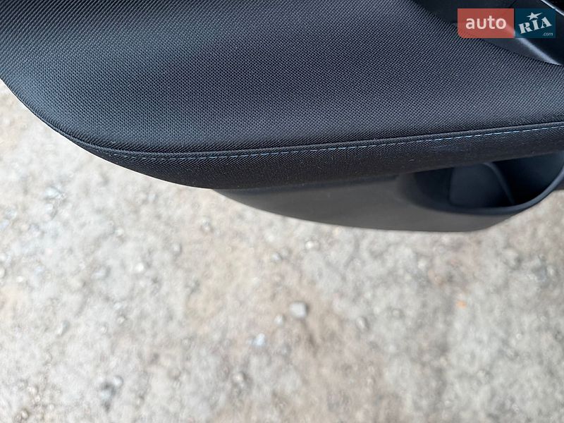 Хэтчбек Nissan Leaf 2019 в Львове