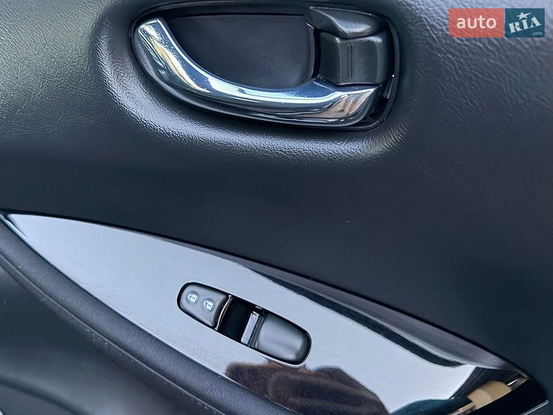 Хэтчбек Nissan Leaf 2019 в Львове