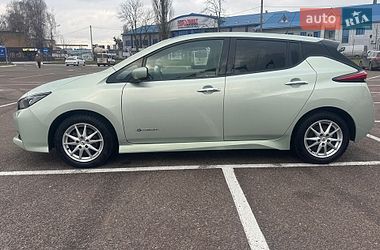 Хетчбек Nissan Leaf 2018 в Житомирі