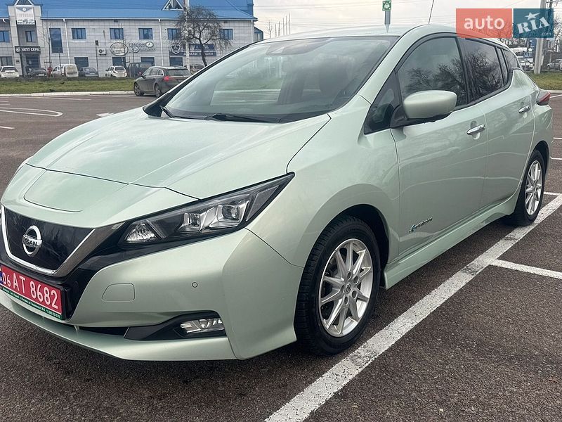 Хетчбек Nissan Leaf 2018 в Житомирі